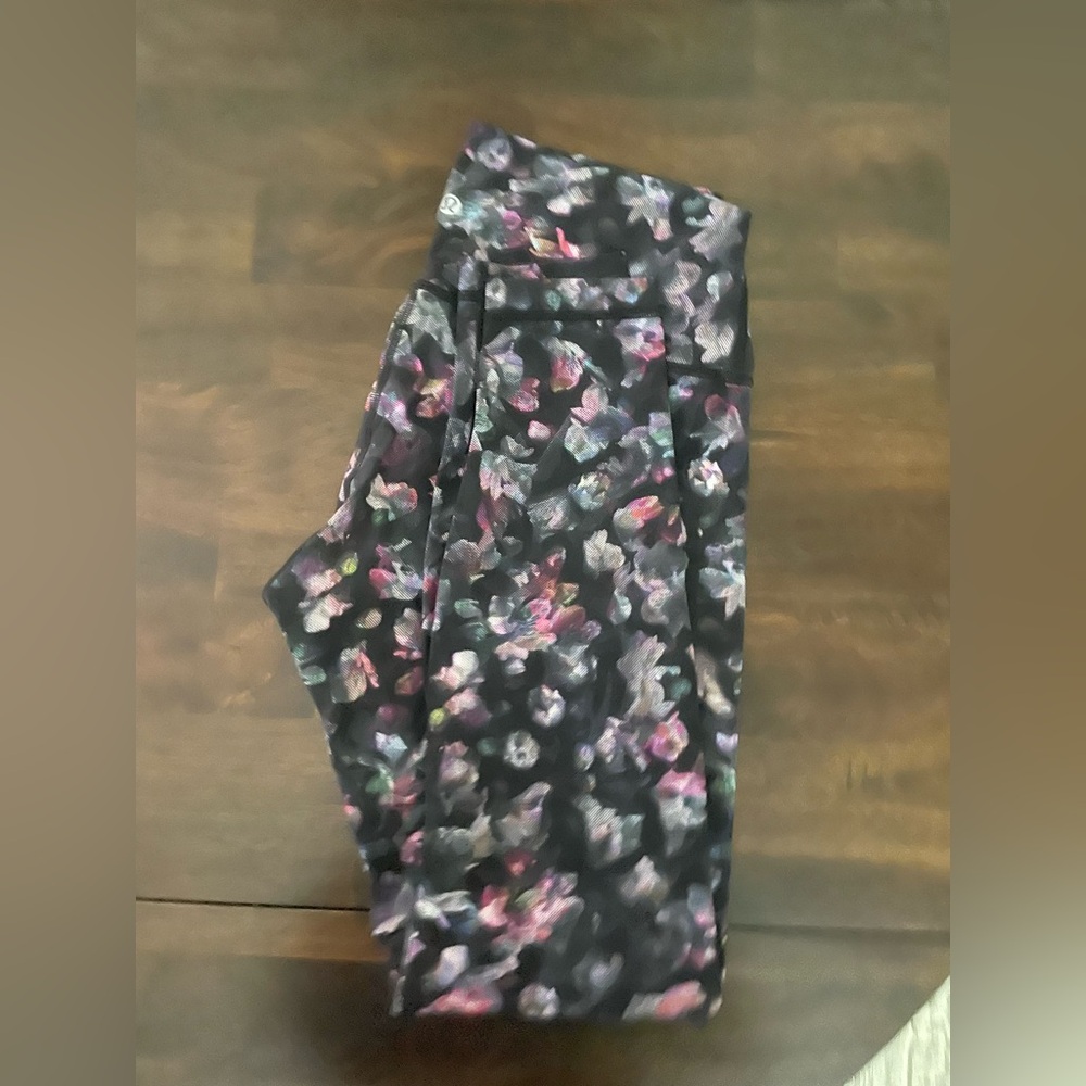 Lululemon Wunder Under